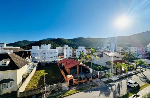 Governador Celso Ramos Apartment | Residencial Larissa - Apartamento na Praia de Palmas - 2 Dormitórios até 6 pessoas