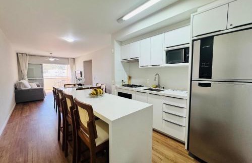 Governador Celso Ramos Apartment | Residencial Larissa - Apartamento na Praia de Palmas - 2 Dormitórios até 6 pessoas