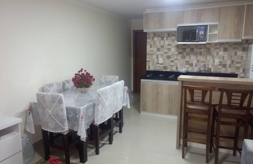 Canela Apartment | RESIDENTIAL CORREA PEREIRA APARTMENT 1 to 5 people
