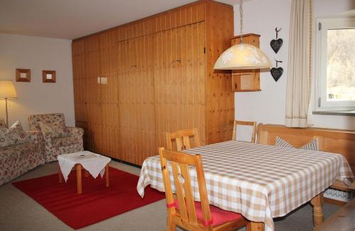 Sils-Maria Apartment | Residenza Lagrev 1 1 2 Zimmerwohnung Nr 121 - Typ 15A - 1 Etage - N W