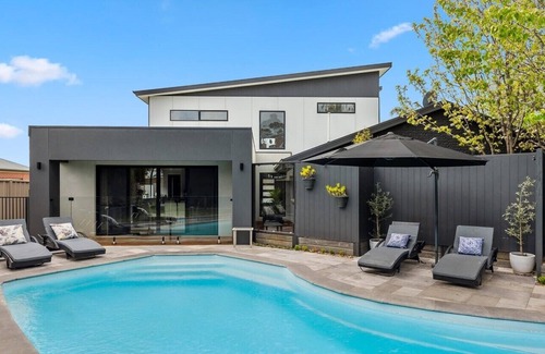 Yarrawonga House | Resort 69 - Lakeview with privacy