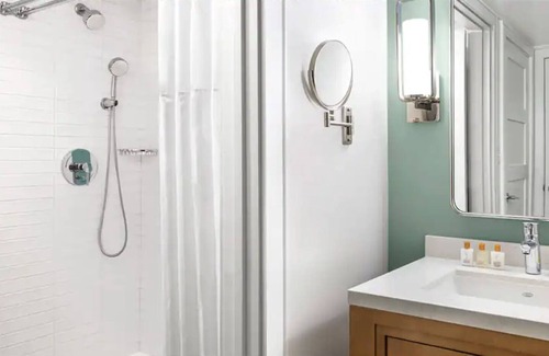 Nazareth Apartment | Resort Beach Stay w/ Pool, Tennis and More!