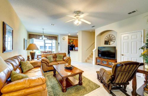 Trafalgar Village House | Resort Getaway with Florida Room 14 Mi to Disney!