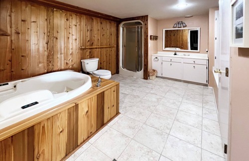 Tower House | Resort Like Home set on 8 Acres. 3bed-2.5bath. Great Families or Large Groups