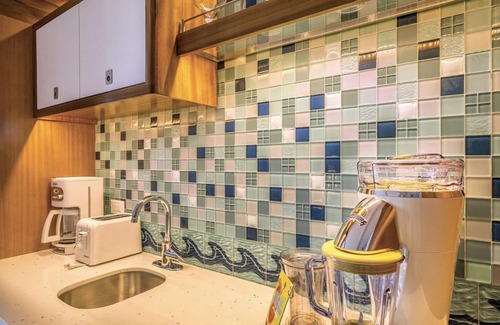 Frydendal Resort | Resort Managed Studio @ Beachfront Margaritaville Resort. Swim Up Bar + Pools!