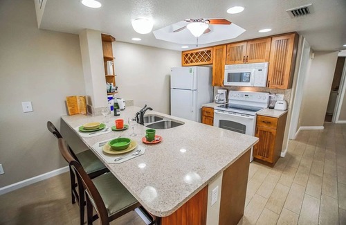 Cocoa Beach Resort | Resort on Cocoa Beach 2-Bedroom Oceanview No disruption due to Hurricane Milton!