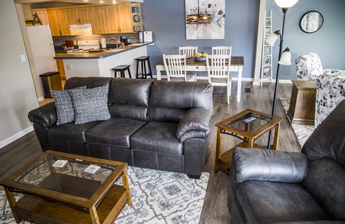 Fairfield Glade Condo | ðResort Vacations at Fairfield Glade TN Lake Front Condo, amazing views from panoramic windows!