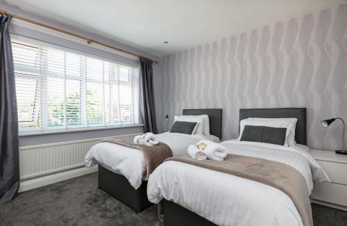 Oldham House | Rest & Recharge - Koi House