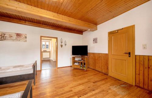 Thaleischweiler-Froschen Apartment | Restaurant Fewo Golsong