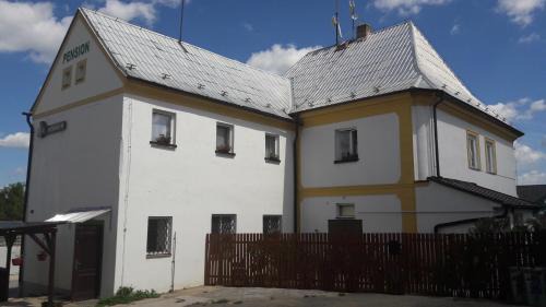 Kosice House | Restaurace 96