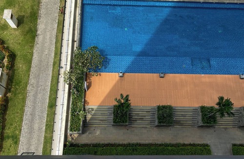 Jakarta Apartment | Restful And Modern 3Br At Daan Mogot City Apartment