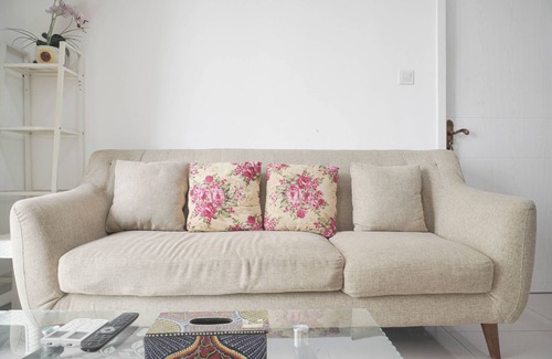 Jakarta Apartment | Restful And Modern 3Br At Daan Mogot City Apartment