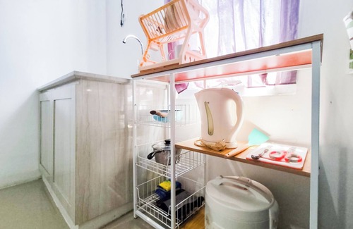 Jatingaleh Apartment | Restful And Tidy Studio At Paltrow City Apartment