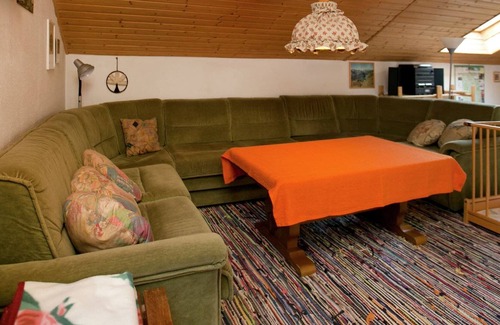 Feld Apartment | Restful Holiday Home near Ski Lift in Petersthal