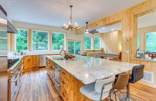 Frenchville Cabin | Resting Eagle Cabin w/Mtn Views in PA Wilds