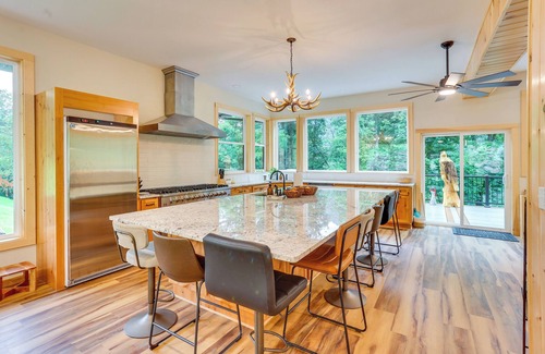 Frenchville Cabin | Resting Eagle Cabin w/Mtn Views in PA Wilds