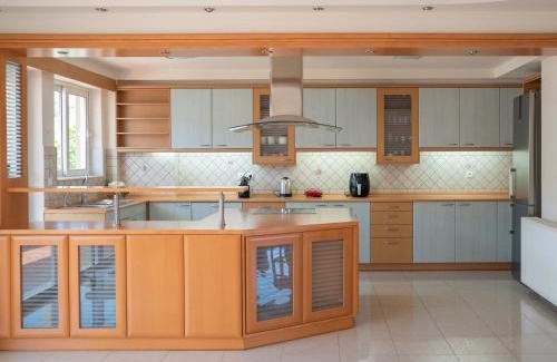 Rethymno Apartment | Rethymnian Luxury Seaview Apartment