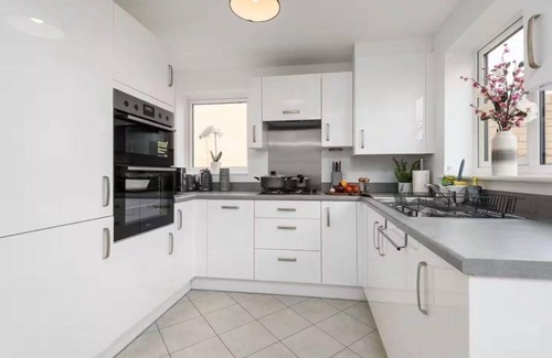Seabrook Apartment | Retreat in Sandgate Folkestone 3 bedrooms sleeps 6
