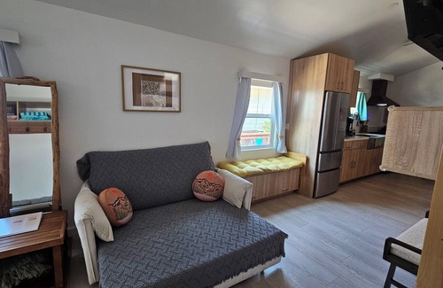 Logan Heights House | Retreat to SD: FamilyFriendly, Conventions,Dowtown,SD Harbor,Balboa Park,Beaches