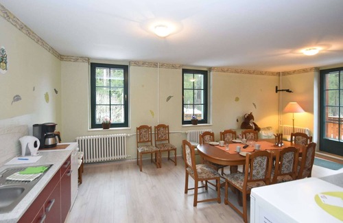 Jagersgrun Apartment | Retreat with Sauna, Hot Tub