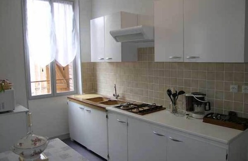 Beaumont-de-Lomagne Apartment | Retro, comfort and budget