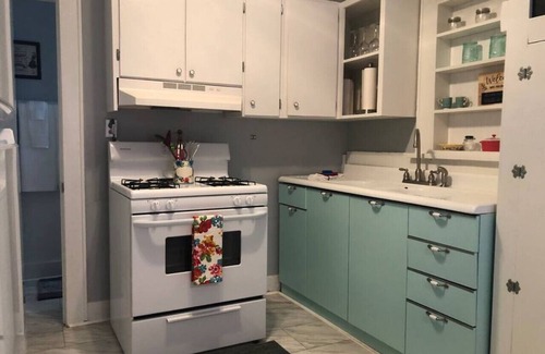 Muskogee House | Retro Style Home in Honor Heights