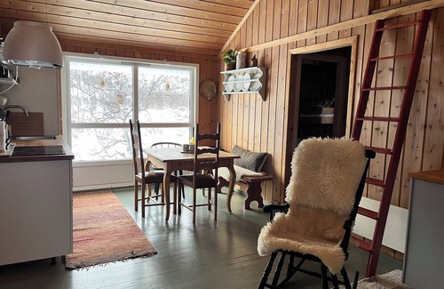 Hol Cabin | Rett i Løypen