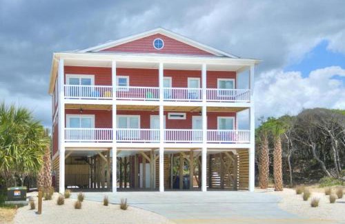 Oak Island House | Reve Nautique