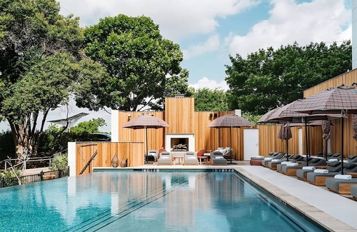 Congress Avenue Historic District Hotel | Revel in the Lap of Luxury! Town Lake Views, Pets Allowed, Outdoor Pool!