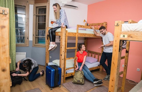 Skadarlija Hostel | Reveller's Hostel