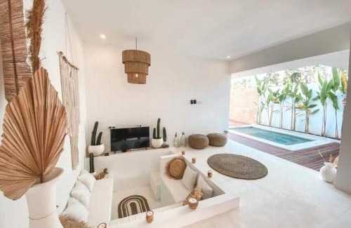 Kuta Villa | Rg real estate 2