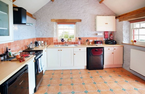 Dinas Cross Cottage | Rhiwelli, a two bedroomed self catering property close to Fishguard in Pembrokeshire.