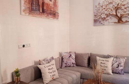 Ben Guerir Apartment | Riad Bollywood- Prince's Suite