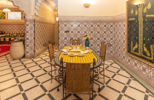 District of Sidi Youssef Ben Ali House | Riad Hbibti Authentic Moroccan Stay with Rooftop Jacuzzi