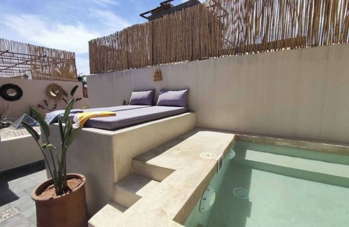 Sidi Bou Amar House | Riad Marrakech Médina renovated, 5 air-conditioned rooms, with swimming pool
