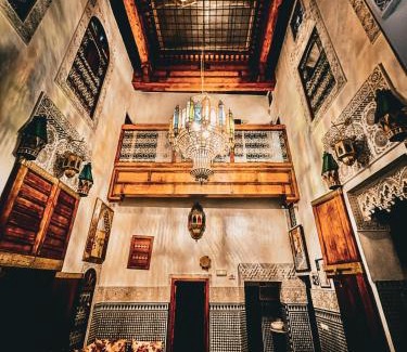 Zekkak Er Roumane House | Riad Rasia