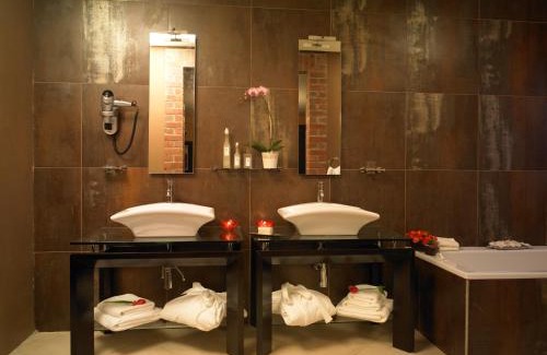 Greater Johannesburg Metropolitan Area Hotel | Riboville Boutique Hotel And Restaurant