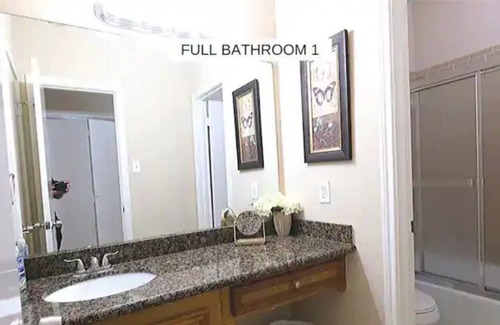 Pecan Grove House | Richmond/Sugarland - Oasis, 6 Beds, 4 Bdrm, 3 Bath