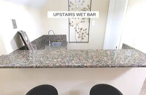 Pecan Grove House | Richmond/Sugarland - Oasis, 6 Beds, 4 Bdrm, 3 Bath