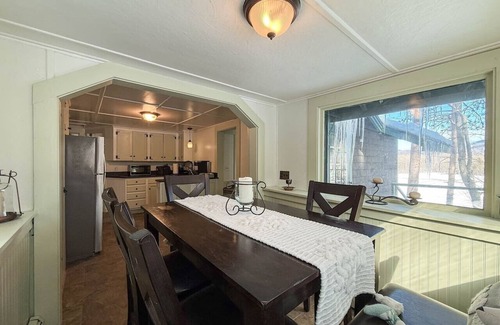 North Conway House | Ridge View Chalet | Incredible Views & Location