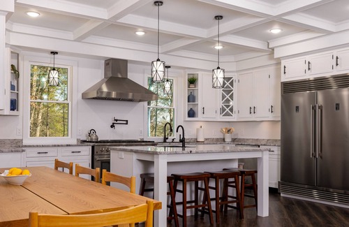 Mount Jackson House | Ridgeline Retreat | Craftsman bungalow luxury!