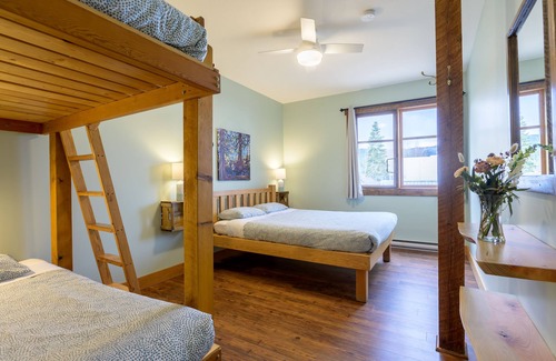 Cumberland Hotel | Riding Fool Accommodation