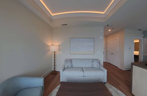 Destin Hotel | Right Above the Action!