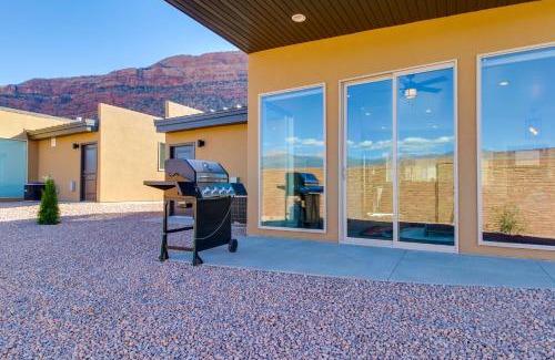 Moab South Valley House | Rim View 4