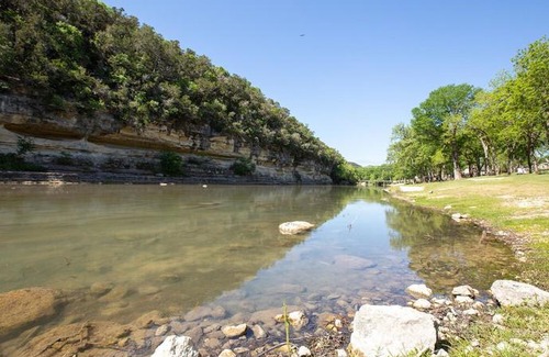 New Braunfels Hotel | Rio Refuge Rg 105 - 2 Br Condo