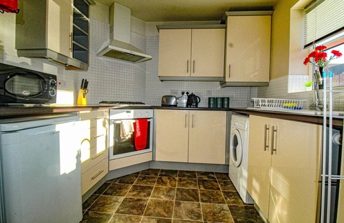 Ripley Apartment | Ripley House by Smart Corporate Stays