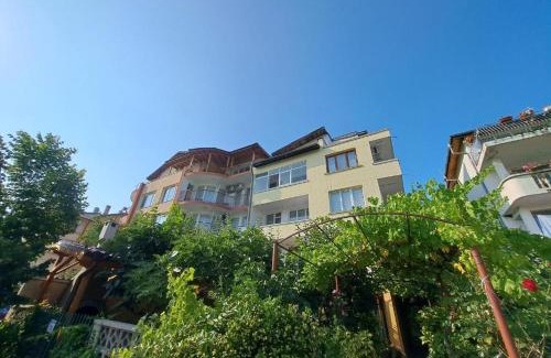 Primorsko Apartment | Rita's - family apartment by the sea