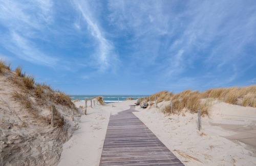 Dirkshorn Ski Chalet | Ritas Chalet Holland North Sea - Netherlands - Holiday home with garden by the sea -