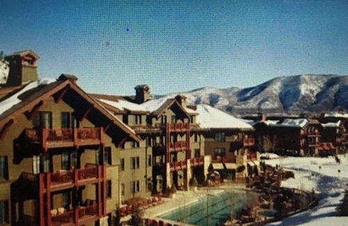 Aspen Condo | Ritz Carlton Aspen, CO 9/26-10/10