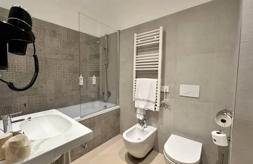 Giovinazzo Hotel | Riva del Sole